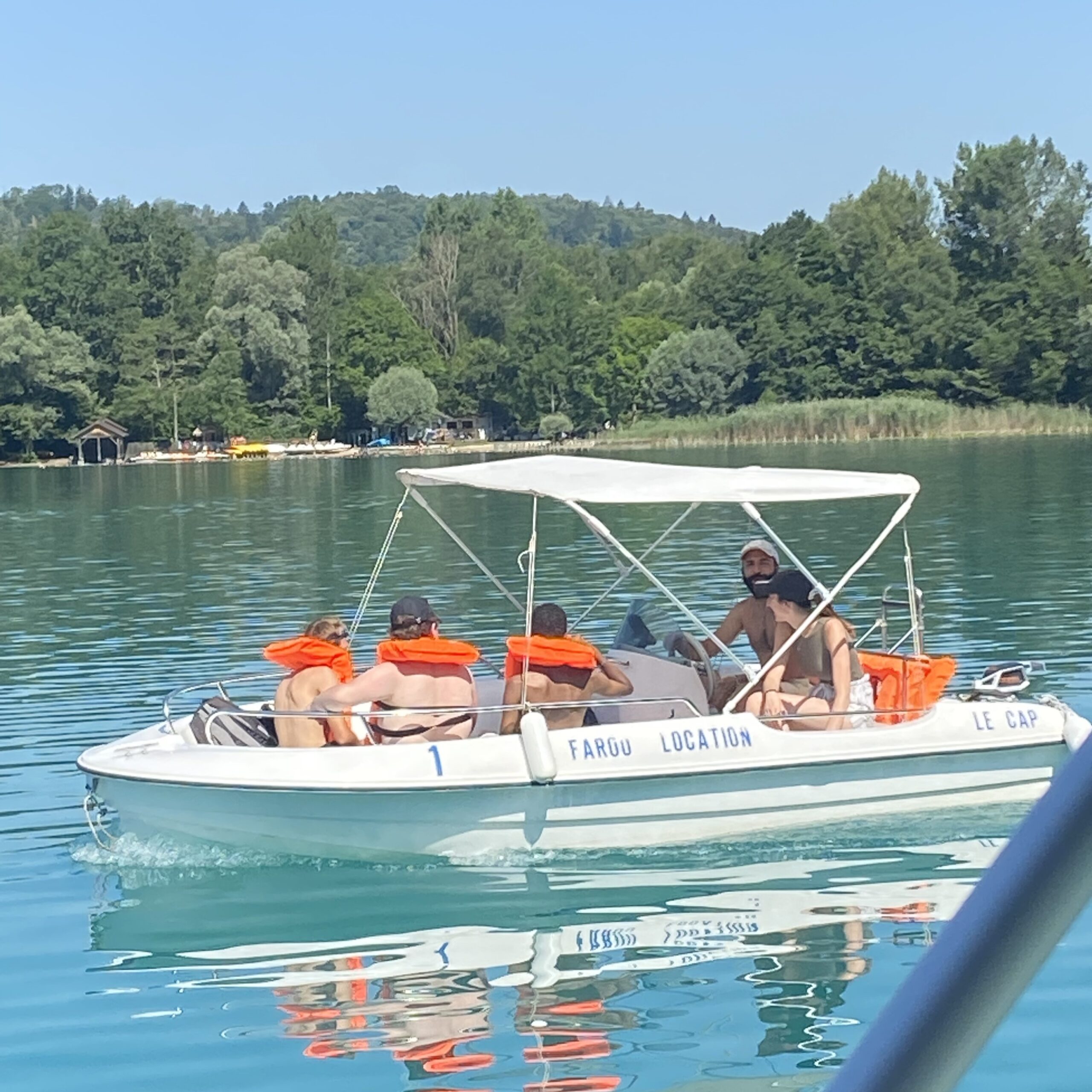 Les ateliers sous-traitance et cuisine au lac d’Aiguebelette